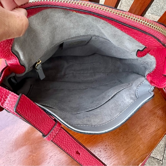 Vince Camuto Hayes Pebbled Leather HOBO Crossbody Bag - New Berry Color - Picture 13 of 15